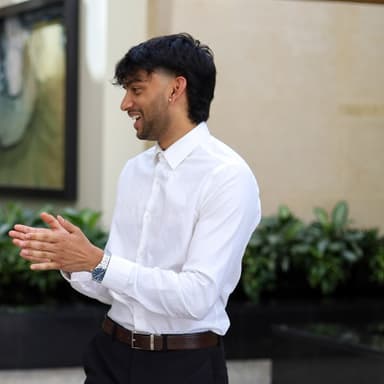/images/team/Aarsh_Shah.jpg